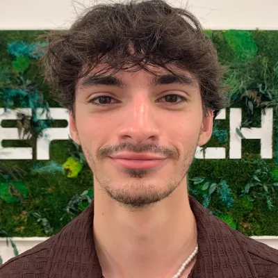 Photo de Gabin Pinos, développeur mobile de l'application TacTik